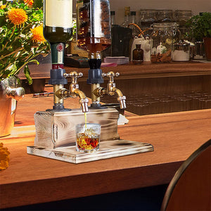 Spiritus Whisky dispenser i massivt træ