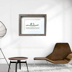 Indrammet gave med venskabelige fugle