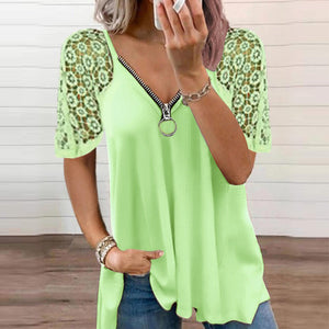 Ensfarvet blonde T-shirt med løse korte ærmer og lynlås i ensfarvet blonde