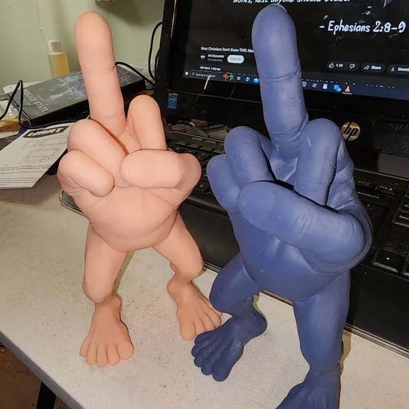 Mellemfinger figur med ben