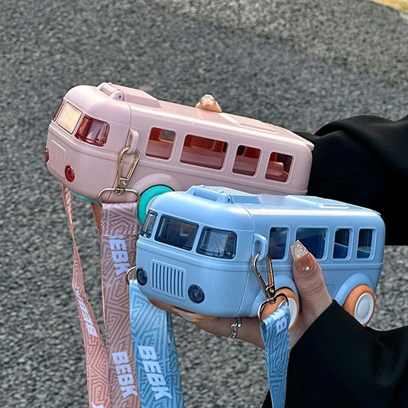 Praktisk drikkedunk i busform