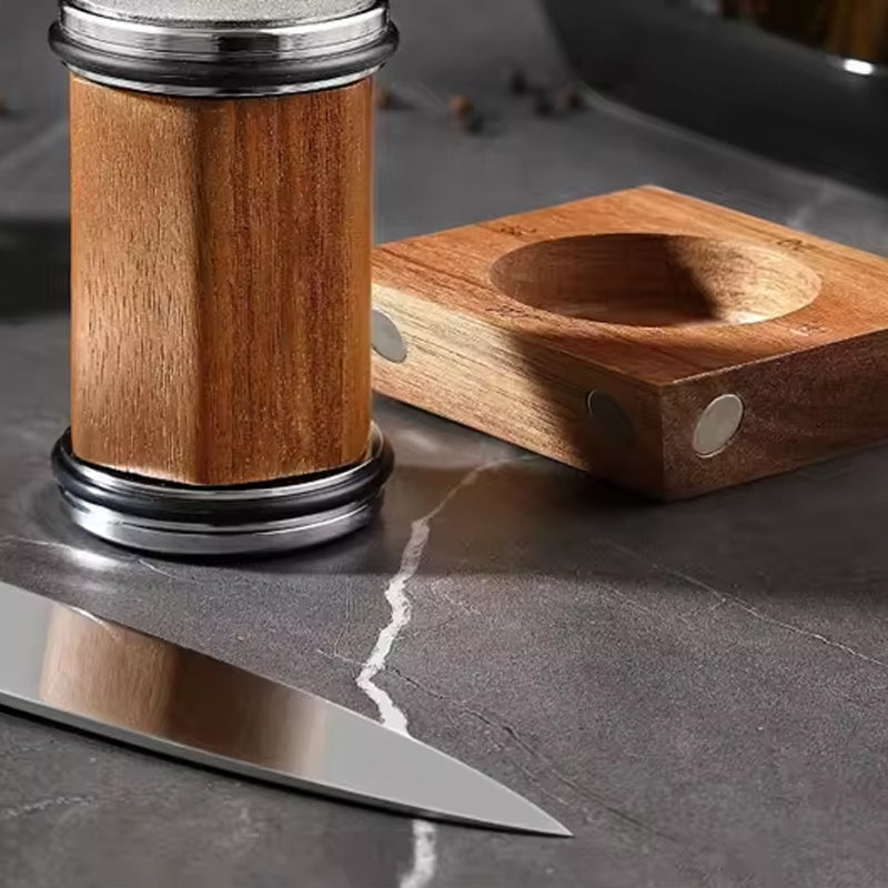 Femsidet magnetisk knivsliberrulle