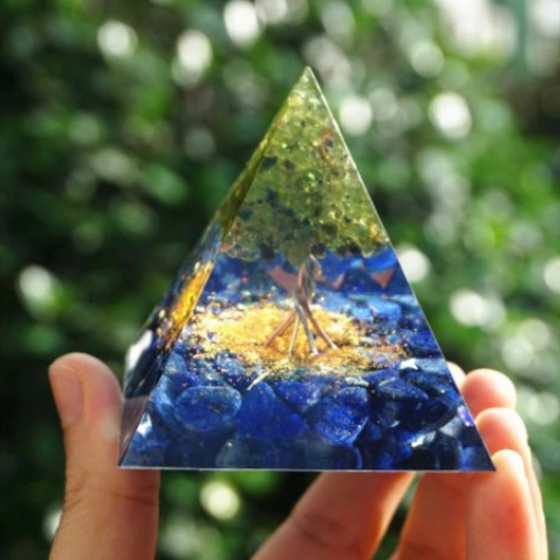 Livets mening Pyramide i harpiks