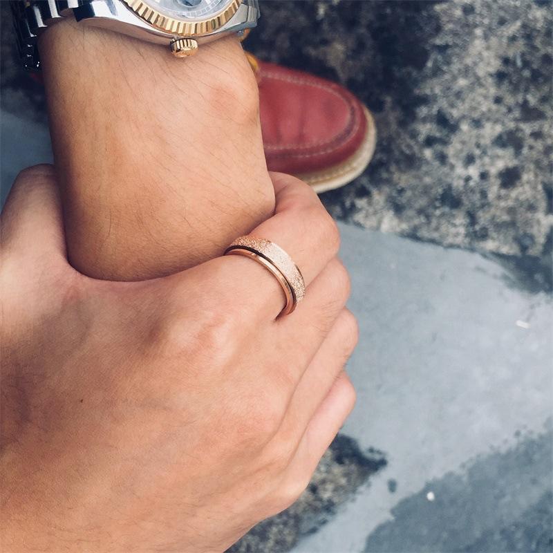 Sandblæst revolverende Fidget Ring