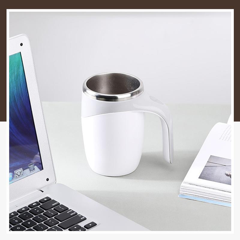 Automatisk omrørende kaffekrus