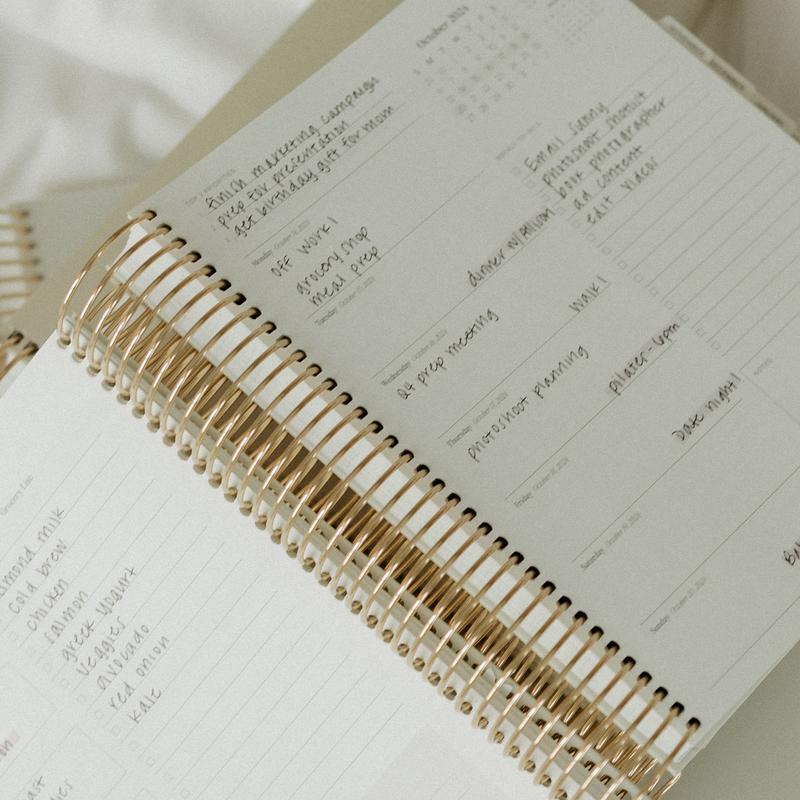 24-25 årskalender bog