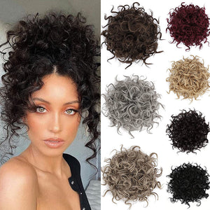 Kort krøllet knold med elastisk snøre